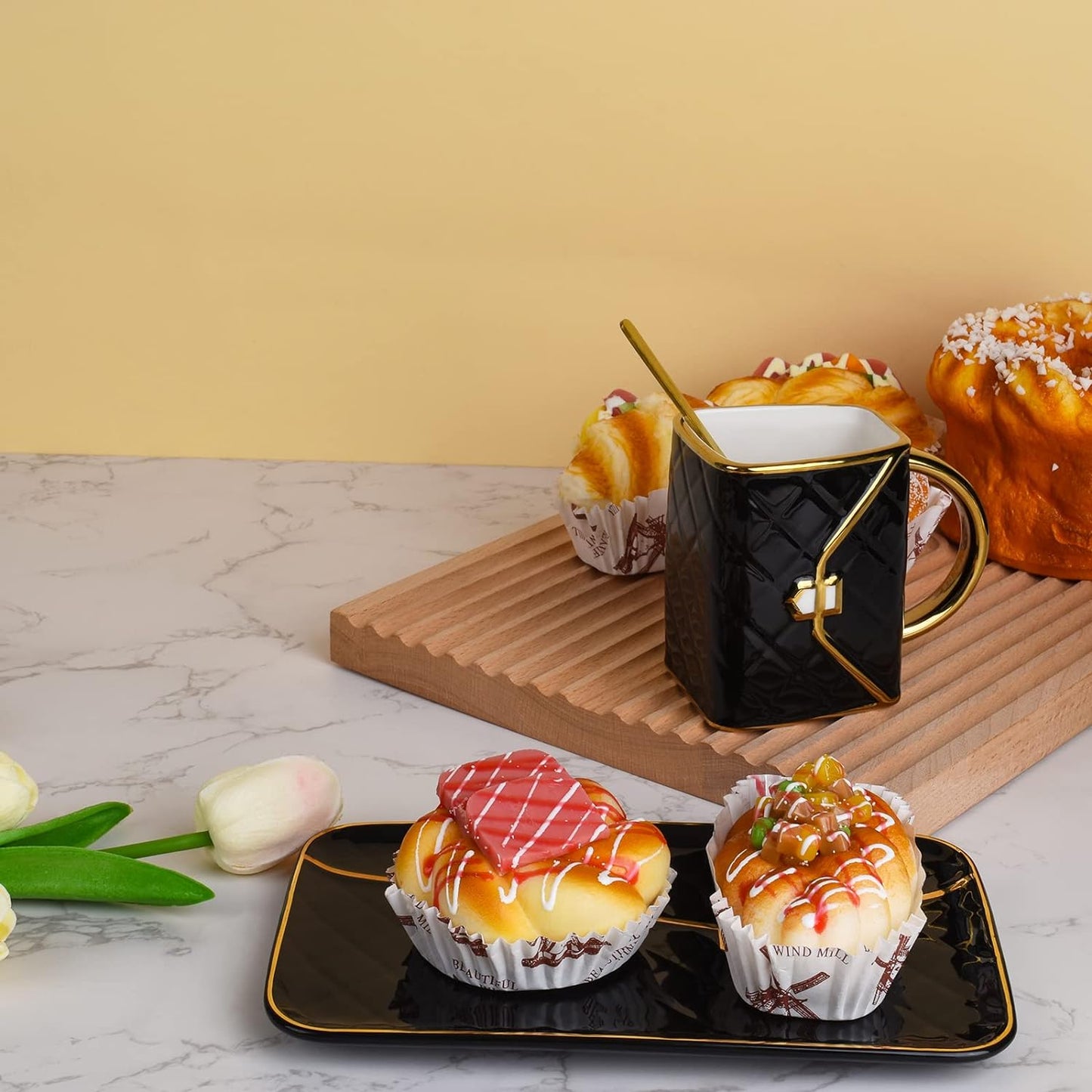 Classy Bag-Inspired Cup Set